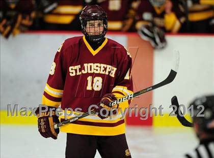 Thumbnail 2 in St. Joseph vs. Ridgefield (FCIAC Tier 1 Semifinal) photogallery.