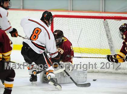 Thumbnail 2 in St. Joseph vs. Ridgefield (FCIAC Tier 1 Semifinal) photogallery.