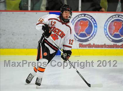 Thumbnail 2 in St. Joseph vs. Ridgefield (FCIAC Tier 1 Semifinal) photogallery.