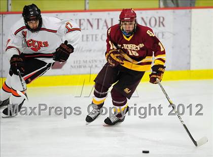 Thumbnail 2 in St. Joseph vs. Ridgefield (FCIAC Tier 1 Semifinal) photogallery.