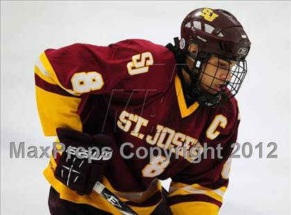 Thumbnail 3 in St. Joseph vs. Ridgefield (FCIAC Tier 1 Semifinal) photogallery.
