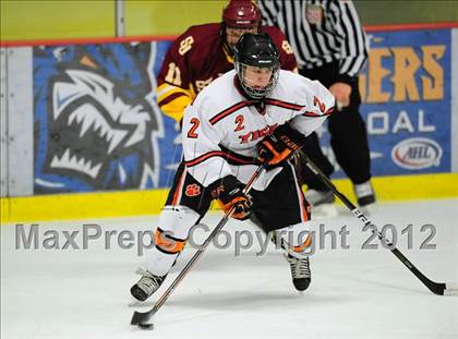 Thumbnail 1 in St. Joseph vs. Ridgefield (FCIAC Tier 1 Semifinal) photogallery.