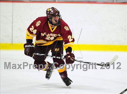 Thumbnail 3 in St. Joseph vs. Ridgefield (FCIAC Tier 1 Semifinal) photogallery.