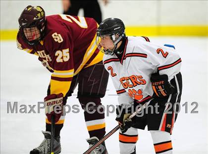 Thumbnail 2 in St. Joseph vs. Ridgefield (FCIAC Tier 1 Semifinal) photogallery.