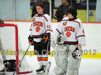 Thumbnail 1 in St. Joseph vs. Ridgefield (FCIAC Tier 1 Semifinal) photogallery.