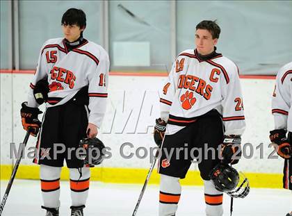 Thumbnail 3 in St. Joseph vs. Ridgefield (FCIAC Tier 1 Semifinal) photogallery.