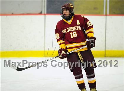 Thumbnail 1 in St. Joseph vs. Ridgefield (FCIAC Tier 1 Semifinal) photogallery.