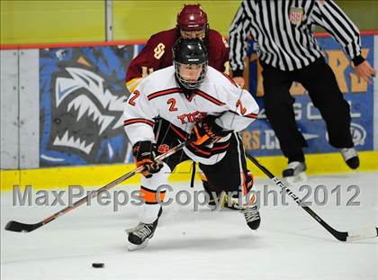 Thumbnail 3 in St. Joseph vs. Ridgefield (FCIAC Tier 1 Semifinal) photogallery.