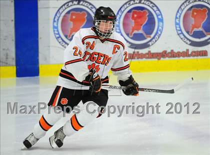 Thumbnail 1 in St. Joseph vs. Ridgefield (FCIAC Tier 1 Semifinal) photogallery.