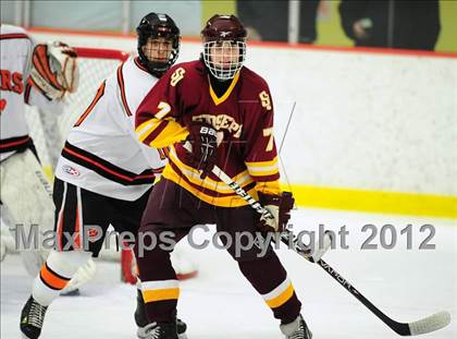 Thumbnail 1 in St. Joseph vs. Ridgefield (FCIAC Tier 1 Semifinal) photogallery.