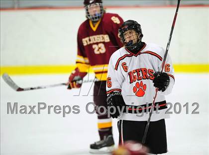 Thumbnail 3 in St. Joseph vs. Ridgefield (FCIAC Tier 1 Semifinal) photogallery.