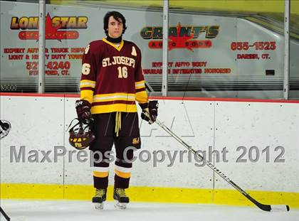 Thumbnail 1 in St. Joseph vs. Ridgefield (FCIAC Tier 1 Semifinal) photogallery.