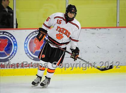 Thumbnail 1 in St. Joseph vs. Ridgefield (FCIAC Tier 1 Semifinal) photogallery.