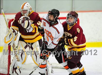 Thumbnail 3 in St. Joseph vs. Ridgefield (FCIAC Tier 1 Semifinal) photogallery.