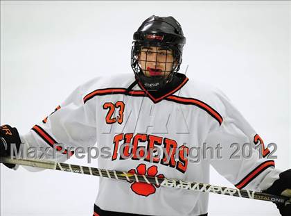 Thumbnail 1 in St. Joseph vs. Ridgefield (FCIAC Tier 1 Semifinal) photogallery.