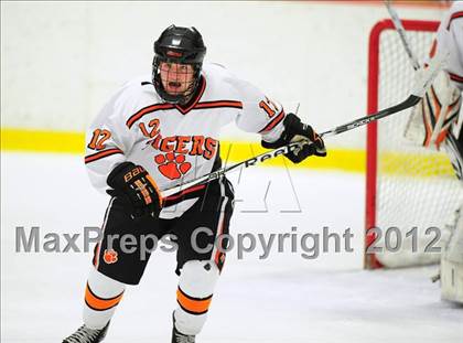 Thumbnail 2 in St. Joseph vs. Ridgefield (FCIAC Tier 1 Semifinal) photogallery.