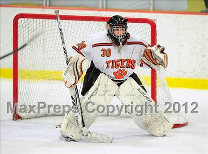 Thumbnail 1 in St. Joseph vs. Ridgefield (FCIAC Tier 1 Semifinal) photogallery.