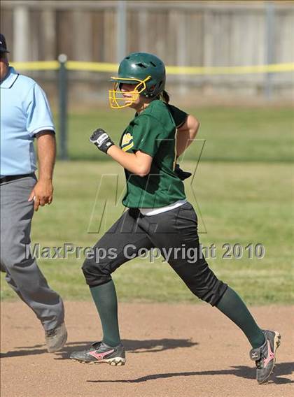 Thumbnail 3 in Mira Loma @ Rio Americano photogallery.