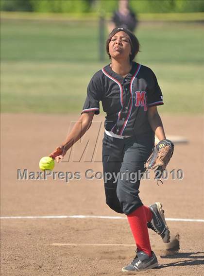 Thumbnail 2 in Mira Loma @ Rio Americano photogallery.