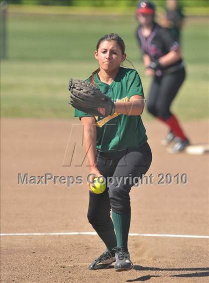 Thumbnail 2 in Mira Loma @ Rio Americano photogallery.