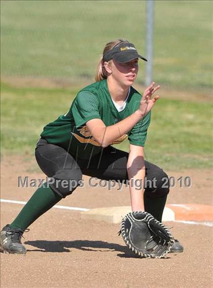Thumbnail 1 in Mira Loma @ Rio Americano photogallery.