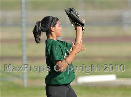 Thumbnail 1 in Mira Loma @ Rio Americano photogallery.
