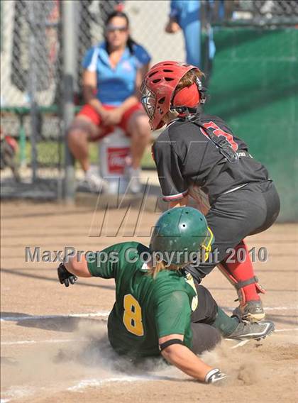 Thumbnail 1 in Mira Loma @ Rio Americano photogallery.