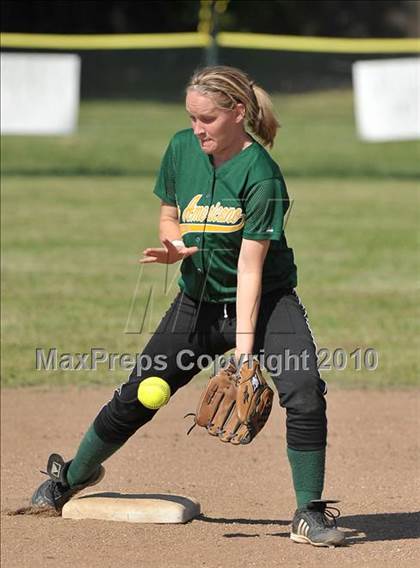 Thumbnail 2 in Mira Loma @ Rio Americano photogallery.