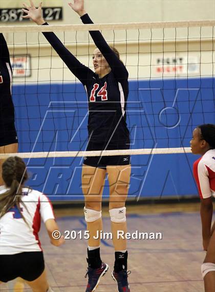 Thumbnail 1 in  East View @ Leander photogallery.