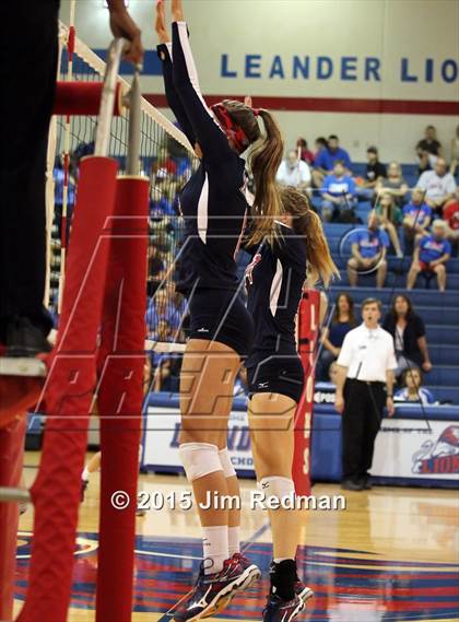 Thumbnail 3 in  East View @ Leander photogallery.