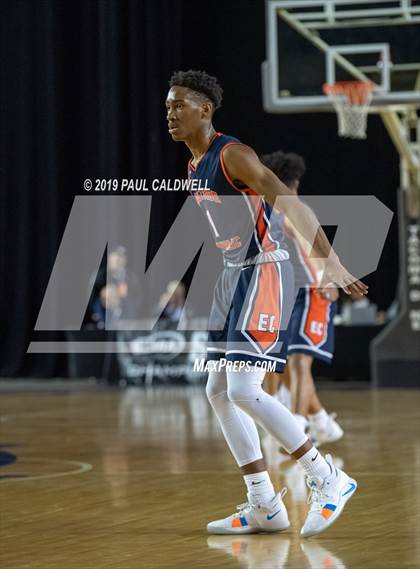 Thumbnail 3 in Rainier Beach vs. Eastside Catholic (WIAA 3A 3rd/5th Place) photogallery.