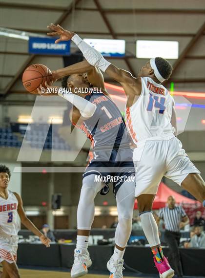 Thumbnail 3 in Rainier Beach vs. Eastside Catholic (WIAA 3A 3rd/5th Place) photogallery.