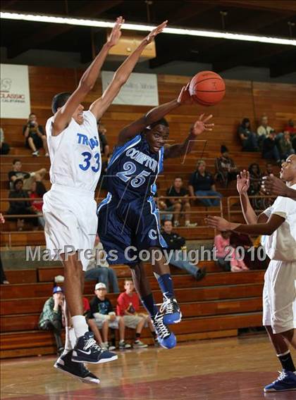 Thumbnail 1 in Lutheran vs. Compton (MaxPreps Holiday Classic) photogallery.