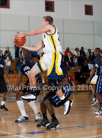 Thumbnail 3 in St. Mark's vs Trinity Christian (Trinity Valley School Shootout) photogallery.