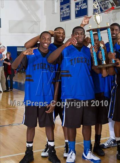 Thumbnail 2 in St. Mark's vs Trinity Christian (Trinity Valley School Shootout) photogallery.