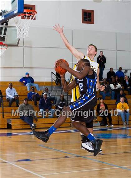 Thumbnail 2 in St. Mark's vs Trinity Christian (Trinity Valley School Shootout) photogallery.