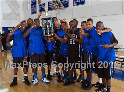 Thumbnail 2 in St. Mark's vs Trinity Christian (Trinity Valley School Shootout) photogallery.