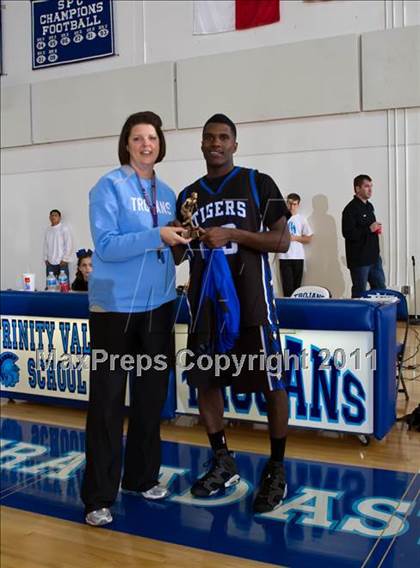 Thumbnail 1 in St. Mark's vs Trinity Christian (Trinity Valley School Shootout) photogallery.