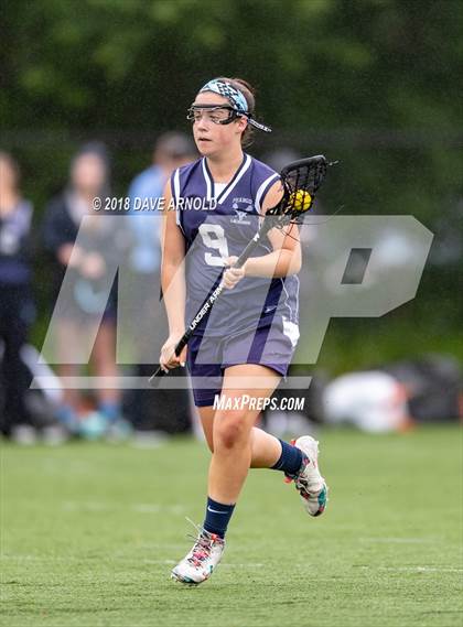 Thumbnail 2 in Peabody Veterans Memorial @ Reading Memorial (MIAA Division 1 North 1st Round) photogallery.
