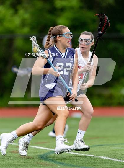 Thumbnail 3 in Peabody Veterans Memorial @ Reading Memorial (MIAA Division 1 North 1st Round) photogallery.