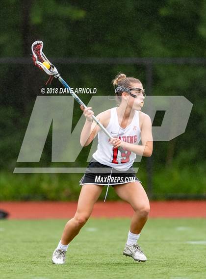 Thumbnail 3 in Peabody Veterans Memorial @ Reading Memorial (MIAA Division 1 North 1st Round) photogallery.