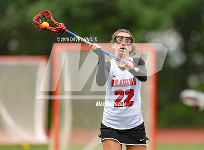 Thumbnail 1 in Peabody Veterans Memorial @ Reading Memorial (MIAA Division 1 North 1st Round) photogallery.