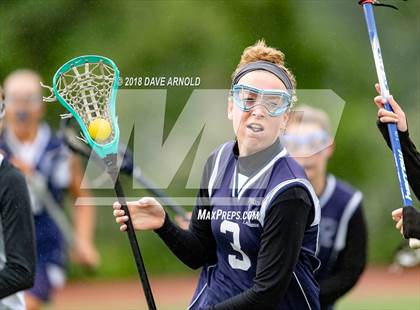 Thumbnail 3 in Peabody Veterans Memorial @ Reading Memorial (MIAA Division 1 North 1st Round) photogallery.
