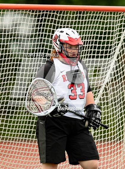 Thumbnail 1 in Peabody Veterans Memorial @ Reading Memorial (MIAA Division 1 North 1st Round) photogallery.