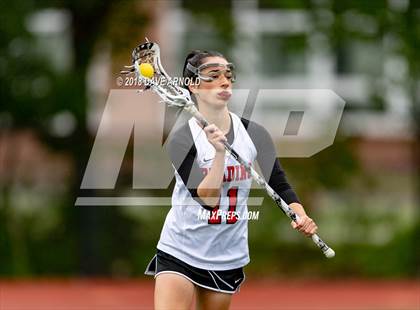 Thumbnail 3 in Peabody Veterans Memorial @ Reading Memorial (MIAA Division 1 North 1st Round) photogallery.