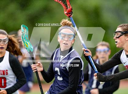 Thumbnail 1 in Peabody Veterans Memorial @ Reading Memorial (MIAA Division 1 North 1st Round) photogallery.