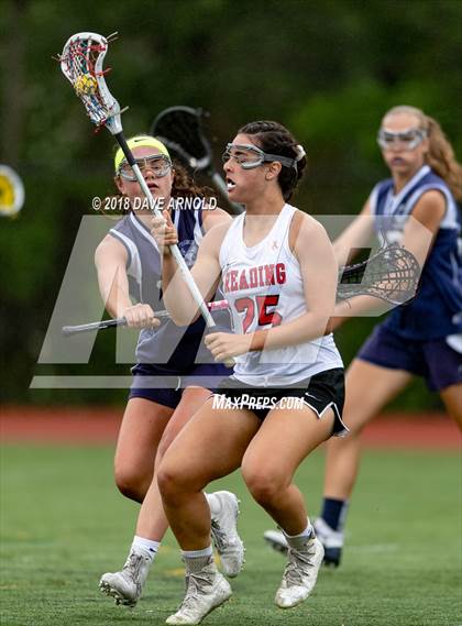 Thumbnail 3 in Peabody Veterans Memorial @ Reading Memorial (MIAA Division 1 North 1st Round) photogallery.