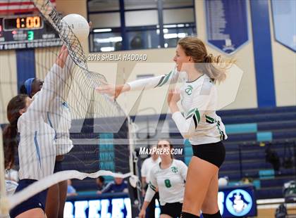 Thumbnail 2 in Tampa Catholic @ Berkeley Prep photogallery.