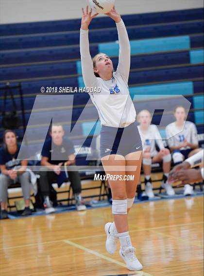 Thumbnail 1 in Tampa Catholic @ Berkeley Prep photogallery.