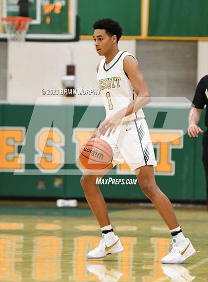 Thumbnail 1 in Mountainside vs. Jesuit photogallery.